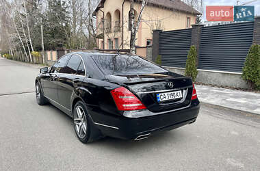 Седан Mercedes-Benz S-Class 2011 в 