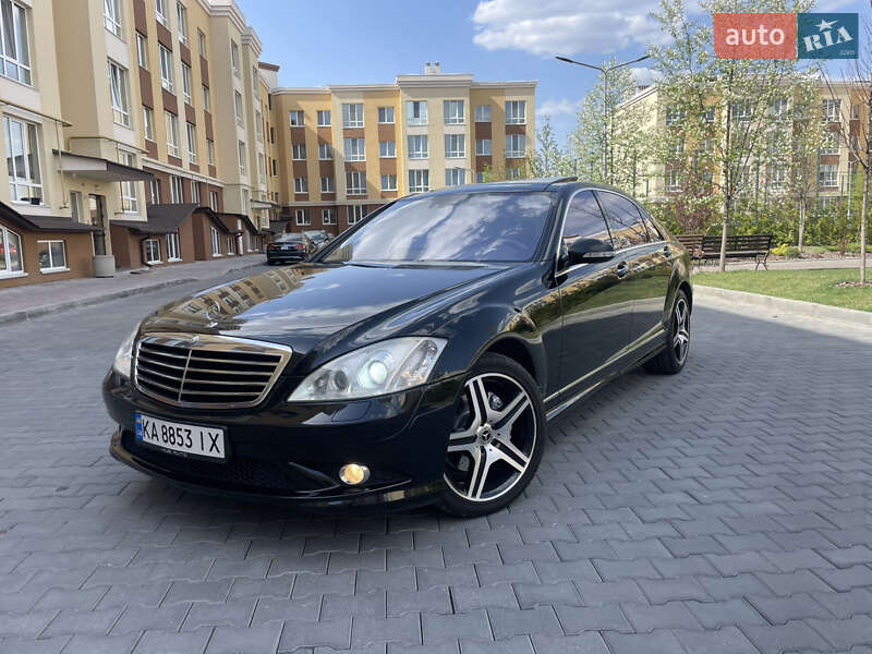 Mercedes-Benz S-Class 2007
