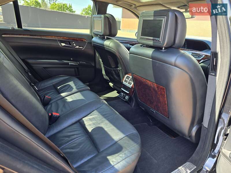 Седан Mercedes-Benz S-Class 2006 в Одесі