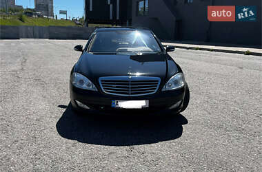 Седан Mercedes-Benz S-Class 2008 в 