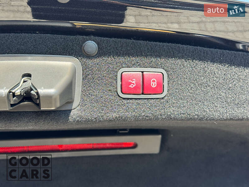 Седан Mercedes-Benz S-Class 2018 в Одессе