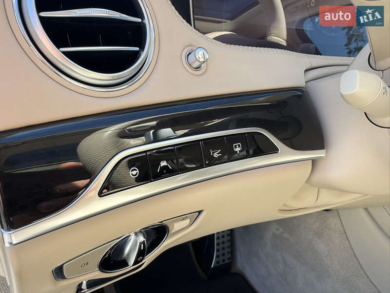 Седан Mercedes-Benz S-Class 2018 в Києві