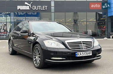 Седан Mercedes-Benz S-Class 2012 в 
