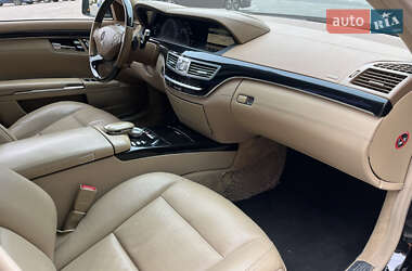 Седан Mercedes-Benz S-Class 2012 в 