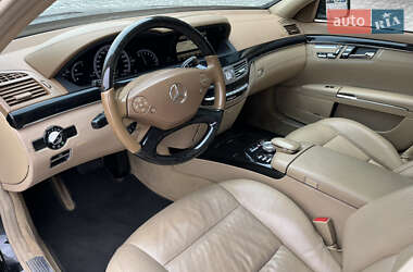 Седан Mercedes-Benz S-Class 2012 в 