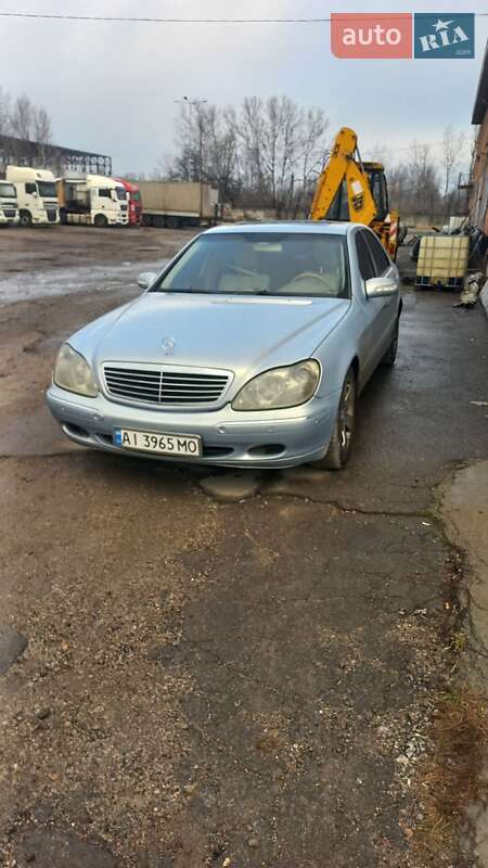 Mercedes-Benz S-Class 2002