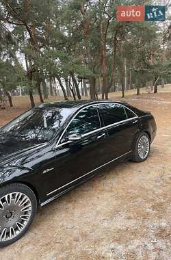 Седан Mercedes-Benz S-Class 2009 в 