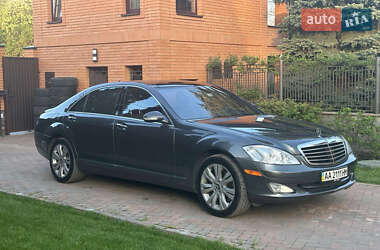 Седан Mercedes-Benz S-Class 2008 в 