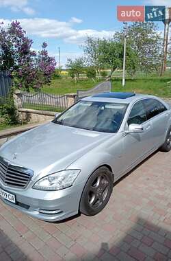 Mercedes-Benz S-Class 2011 Mercedes-Benz S-Class 2011