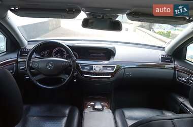 Седан Mercedes-Benz S-Class 2011 в 