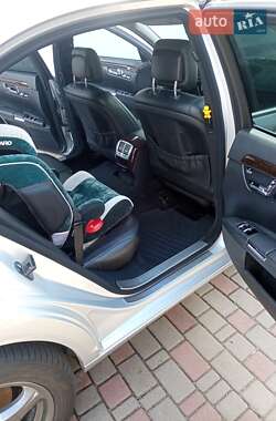 Седан Mercedes-Benz S-Class 2011 в 