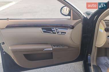 Седан Mercedes-Benz S-Class 2008 в 