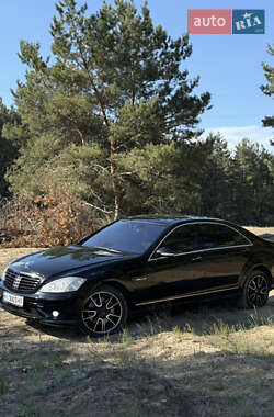 Седан Mercedes-Benz S-Class 2007 в 