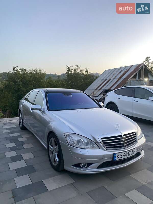 Седан Mercedes-Benz S-Class 2008 в Днепре