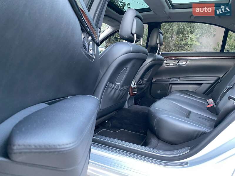 Седан Mercedes-Benz S-Class 2008 в Днепре