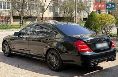 Седан Mercedes-Benz S-Class 2006 в 