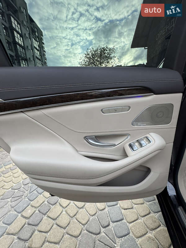 Седан Mercedes-Benz S-Class 2015 в Львове