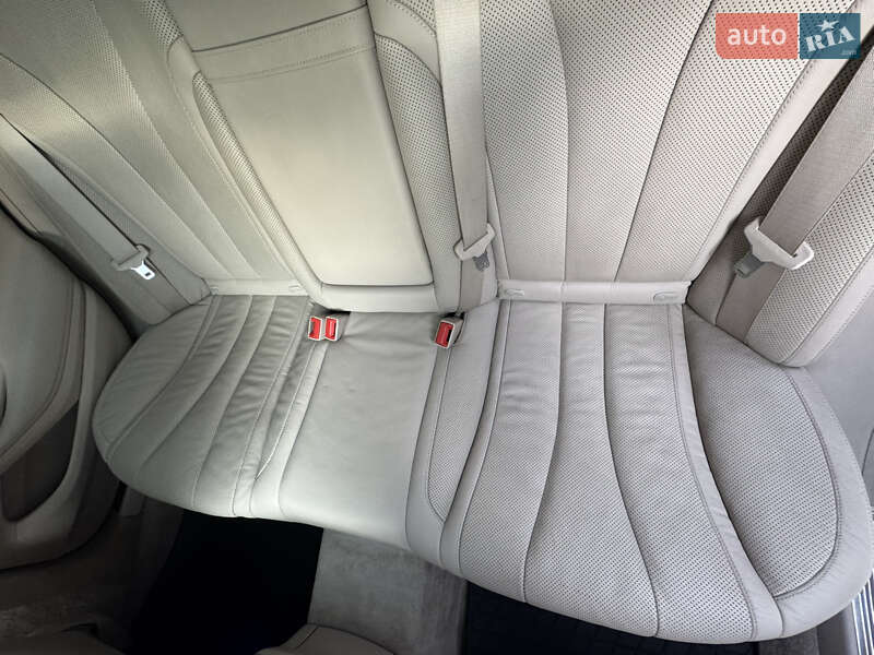 Седан Mercedes-Benz S-Class 2015 в Львове