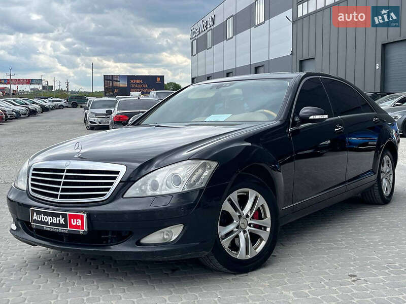 Mercedes-Benz S-Class 2008