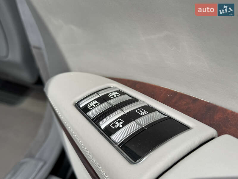 Седан Mercedes-Benz S-Class 2007 в Стрию