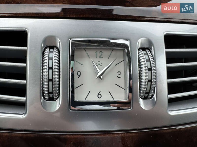 Седан Mercedes-Benz S-Class 2007 в Стрию