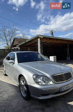 Седан Mercedes-Benz S-Class 2001 в Ильнице
