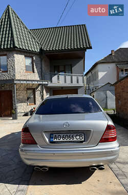 Седан Mercedes-Benz S-Class 2001 в 