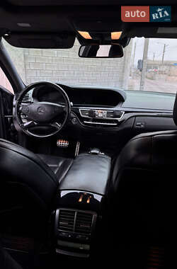 Седан Mercedes-Benz S-Class 2012 в  фото 8 Седан Mercedes-Benz S-Class 2012 в