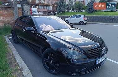 Седан Mercedes-Benz S-Class 2008 в 