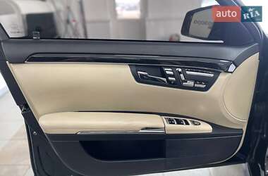 Седан Mercedes-Benz S-Class 2013 в 