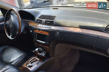 Седан Mercedes-Benz S-Class 2004 в 