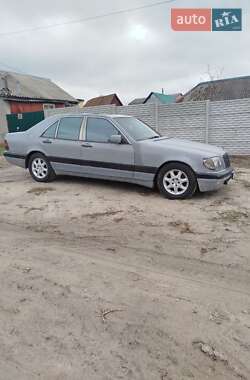 Седан Mercedes-Benz S-Class 1992 в 