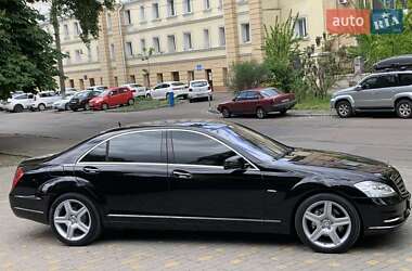Седан Mercedes-Benz S-Class 2010 в 