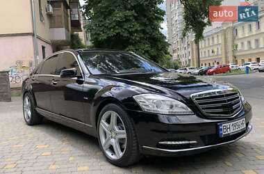 Седан Mercedes-Benz S-Class 2010 в 