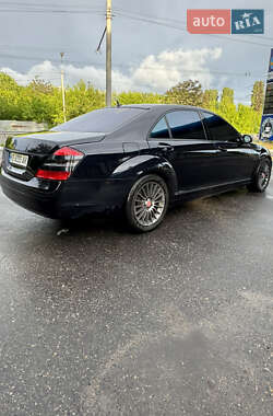 Седан Mercedes-Benz S-Class 2008 в 
