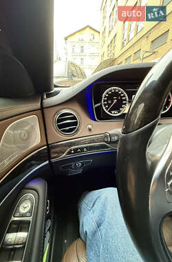 Седан Mercedes-Benz S-Class 2013 в 