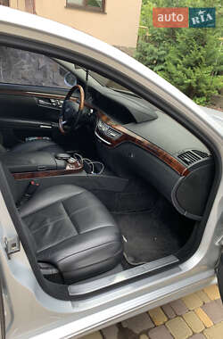 Седан Mercedes-Benz S-Class 2008 в 