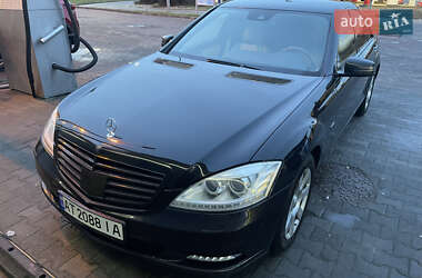 Седан Mercedes-Benz S-Class 2010 в Ивано-Франковске