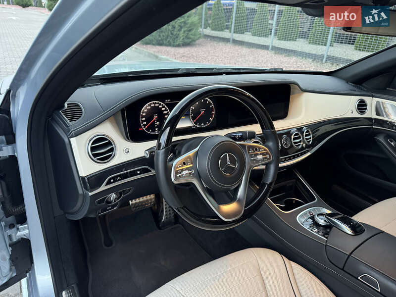 Седан Mercedes-Benz S-Class 2019 в Днепре