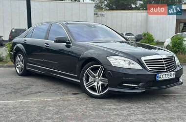 Седан Mercedes-Benz S-Class 2013 в 