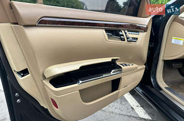 Седан Mercedes-Benz S-Class 2013 в 