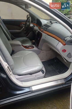 Седан Mercedes-Benz S-Class 2001 в 