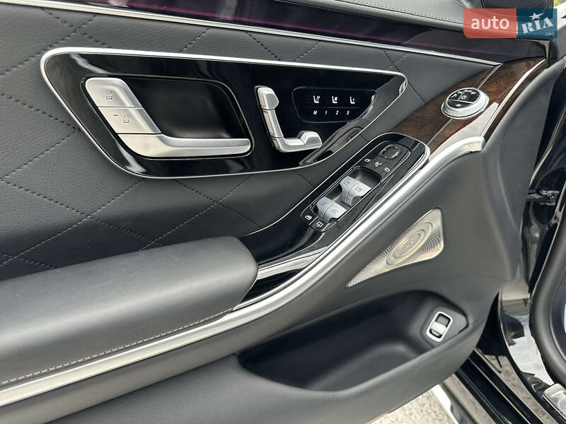 Седан Mercedes-Benz S-Class 2023 в Києві