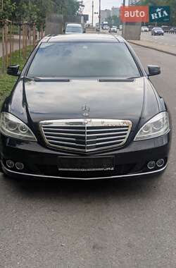 Седан Mercedes-Benz S-Class 2012 в Киеве