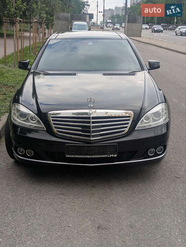 Седан Mercedes-Benz S-Class 2012 в Киеве