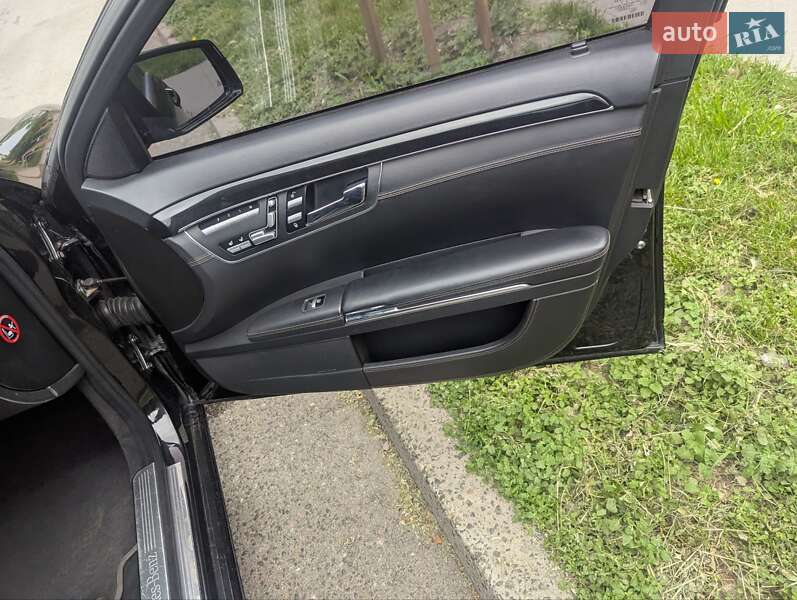 Седан Mercedes-Benz S-Class 2012 в Киеве