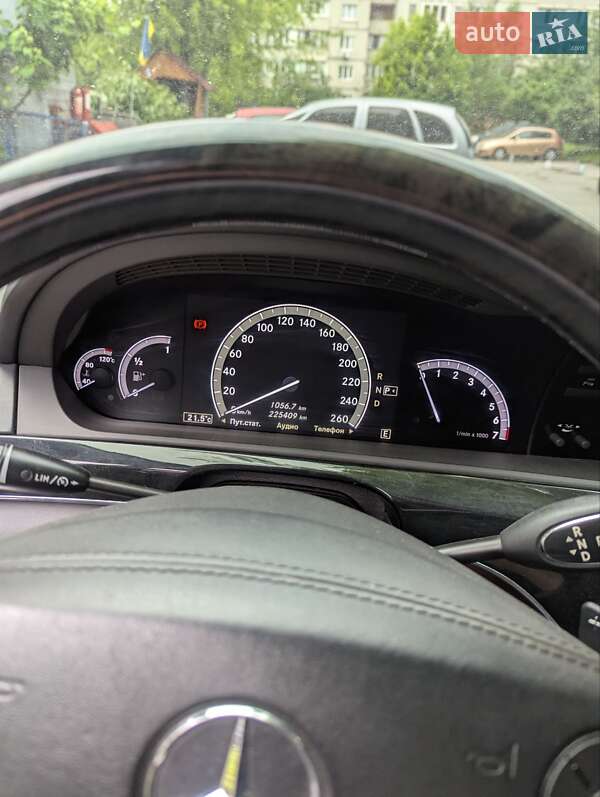 Седан Mercedes-Benz S-Class 2012 в Киеве