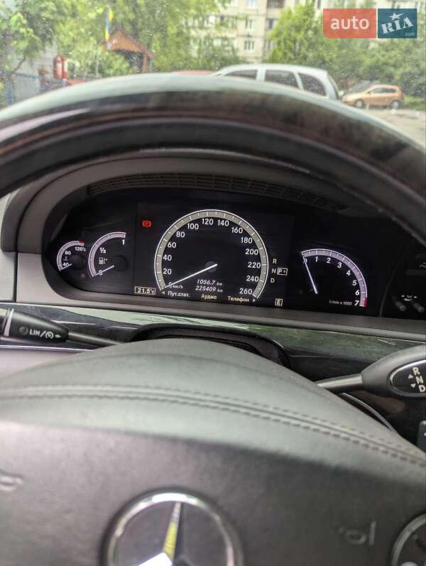Седан Mercedes-Benz S-Class 2012 в Киеве
