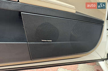 Седан Mercedes-Benz S-Class 2012 в 