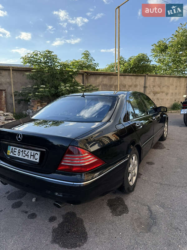 Седан Mercedes-Benz S-Class 2000 в Дніпрі